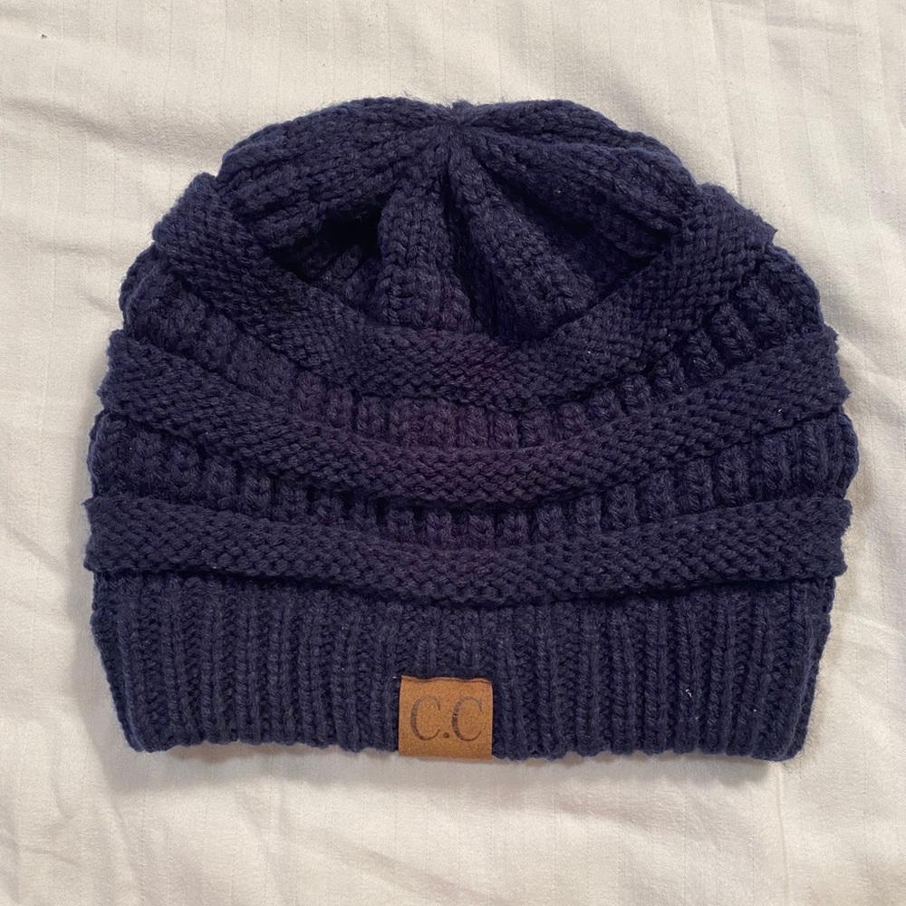 C.C Blue Women’s Knit Beanie